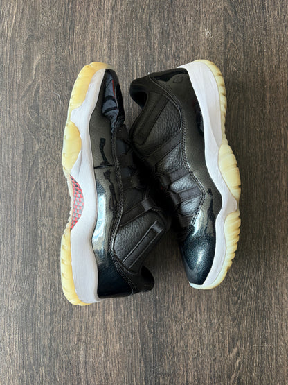 Jordan 11 Retro Low 72-10 (US 9) - USED
