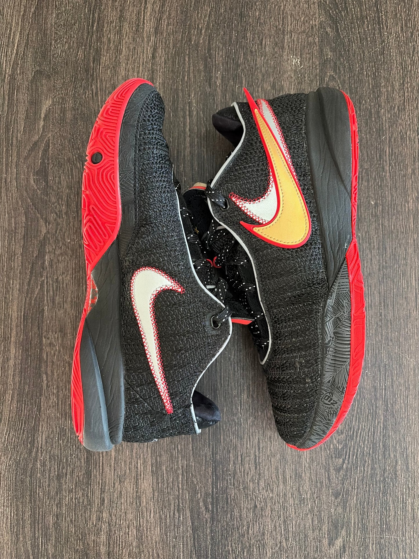Nike LeBron 20 Miami Heat (US 10.5) - USED