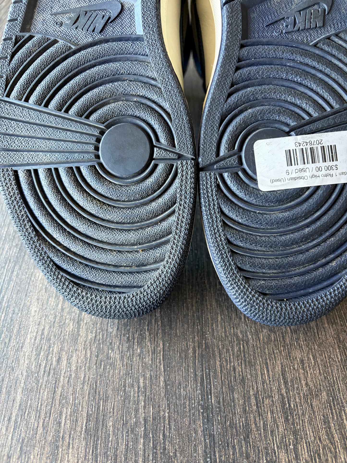 Jordan 1 Retro High Obsidian (US 9)