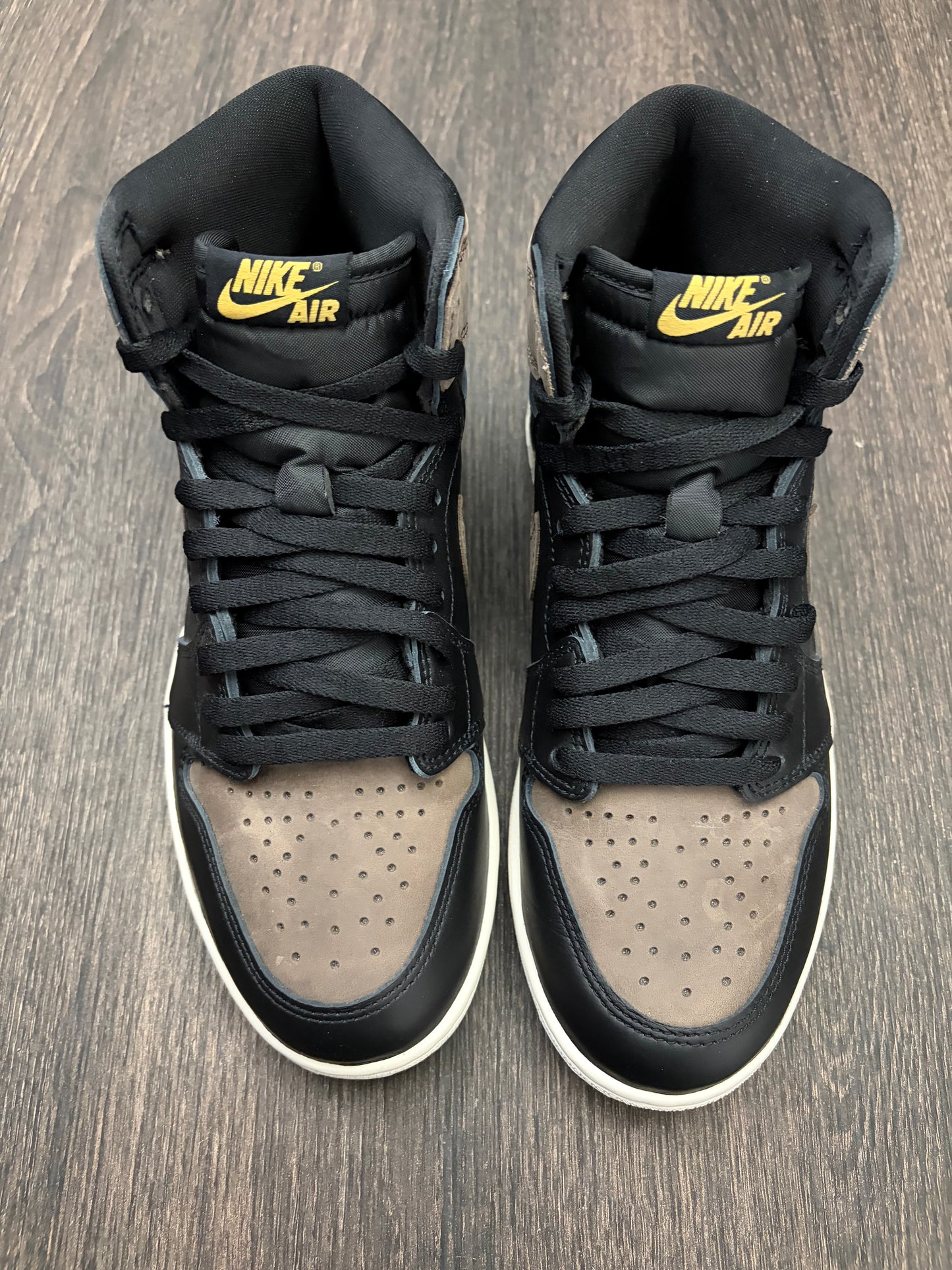 Jordan 1 Retro High OG Palomino (US 8)
