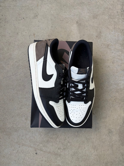 Jordan 1 Retro Low OG Mocha (Men's) (US 12)