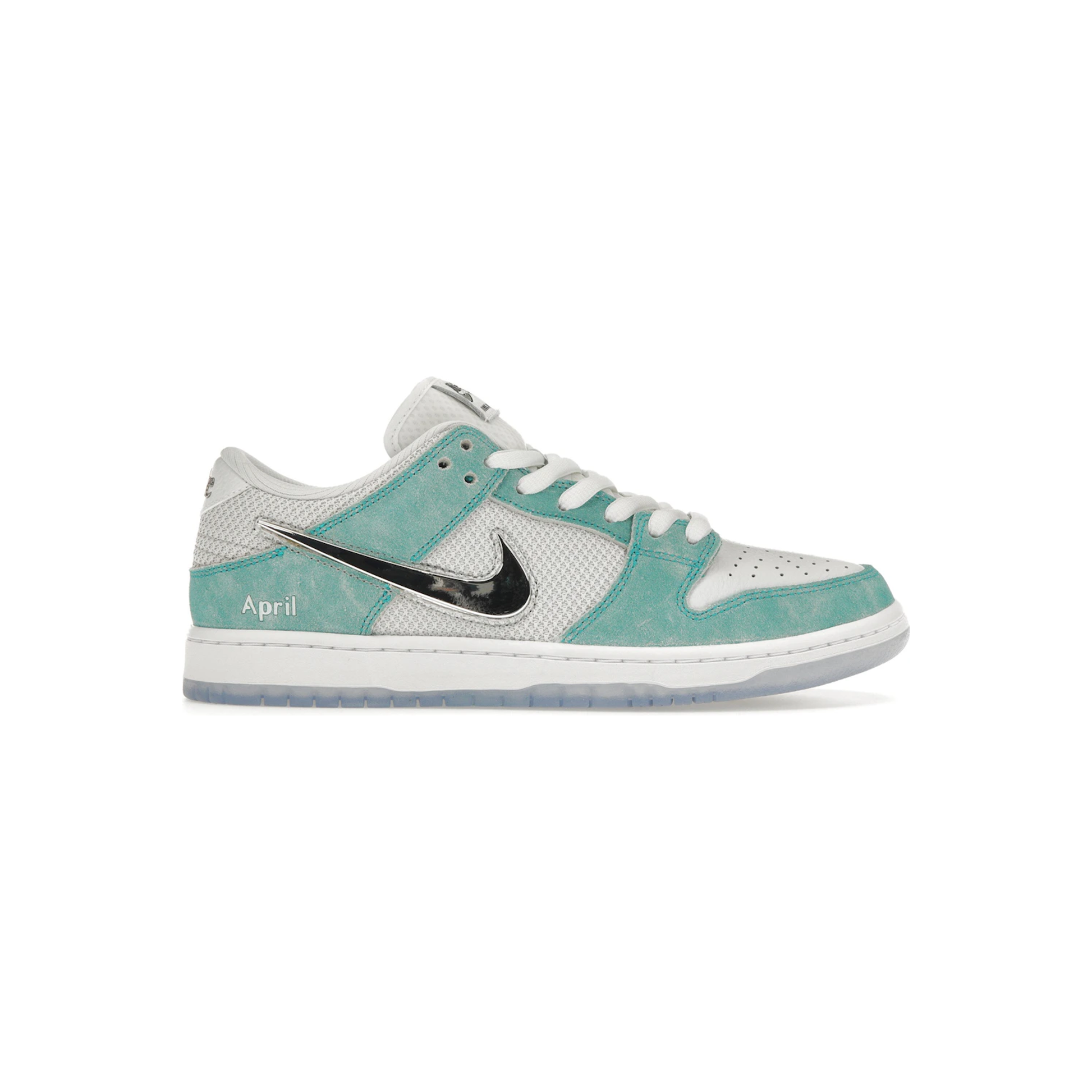 nike_sb_dunk_low_april_skateboards_0