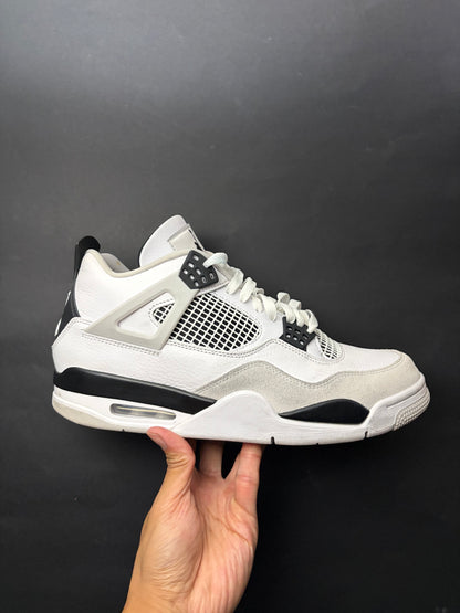Jordan 4 Retro Military Black (US 11) - USED