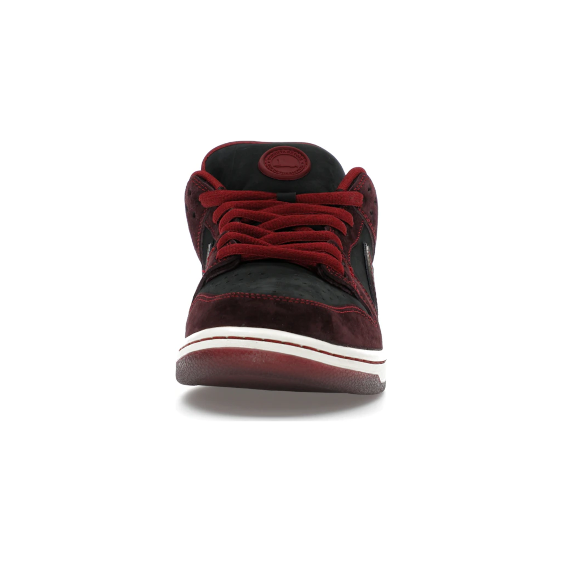 nike_sb_dunk_low_riot_skateshop_3