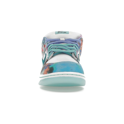 nike_sb_dunk_low_futura_laboratories_bleached_aqua_3